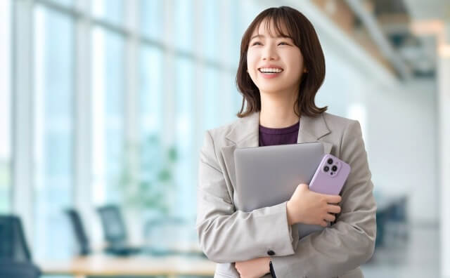 よく笑う女性は男性にどんな印象を与える？